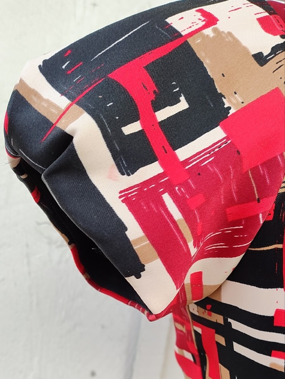 Rabbit Rabbit Rabbit Red, Black & Tan Abstract V‑Neck Sheath Dress - Picture 5 of 10